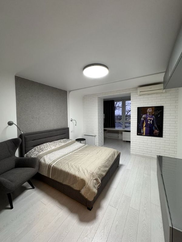 Продажа 3-комнатной квартиры 153 м², Любарского пер., 4А