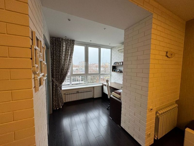 Продажа 3-комнатной квартиры 153 м², Любарского пер., 4А