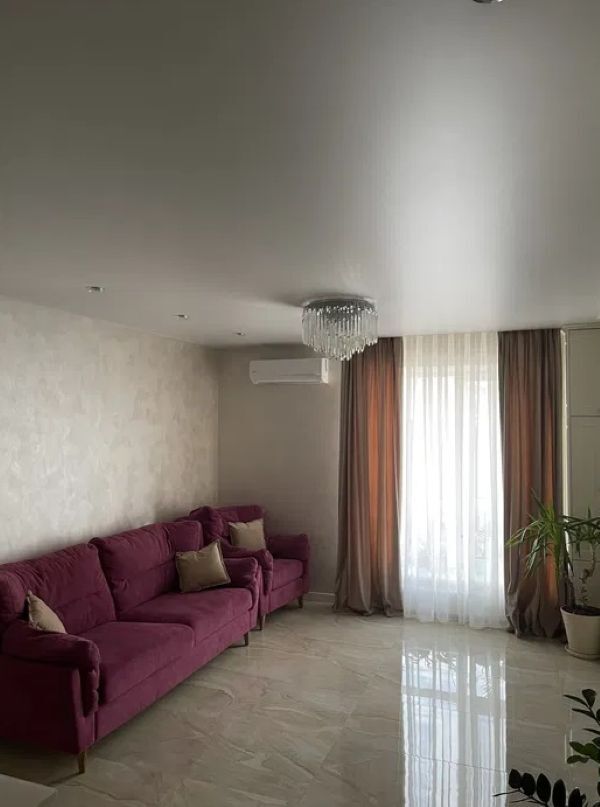 Продажа 3-комнатной квартиры 104 м², Набережная Победы ул., 44