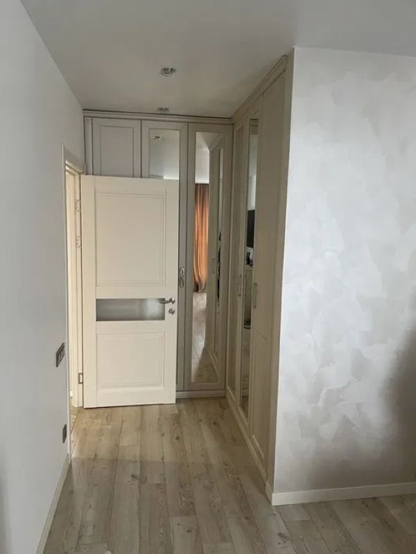Продажа 3-комнатной квартиры 104 м², Набережная Победы ул., 44