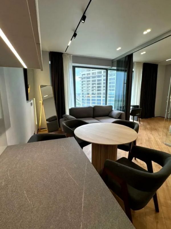 Продаж 1-кімнатної квартири 50 м², Набережна Перемоги вул., 7