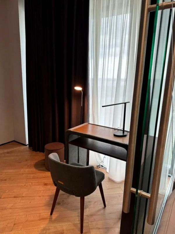 Продаж 1-кімнатної квартири 50 м², Набережна Перемоги вул., 7
