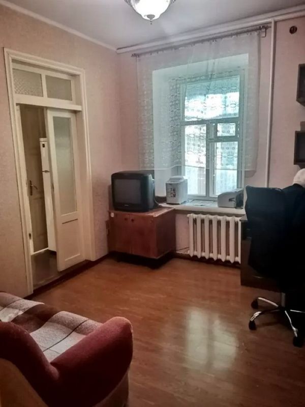 Продажа 5-комнатной квартиры 100 м², Михаила Грушевского ул.