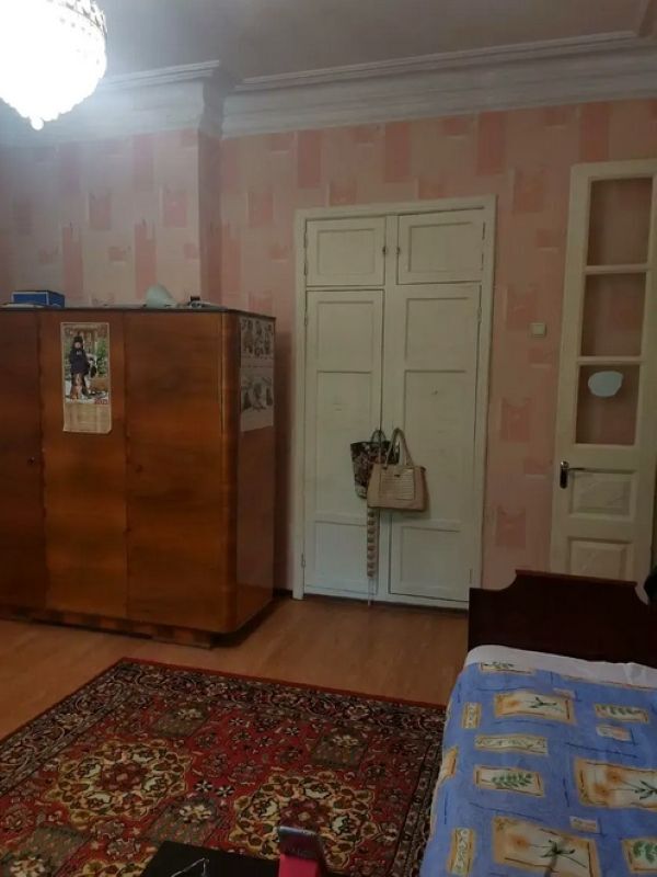 Продажа 5-комнатной квартиры 100 м², Михаила Грушевского ул.