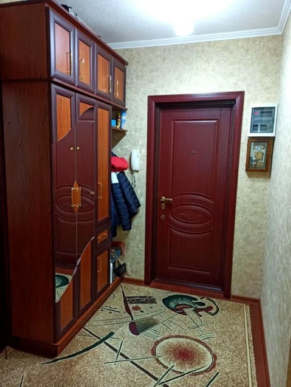 Продажа 2-комнатной квартиры 56 м², Мира просп.
