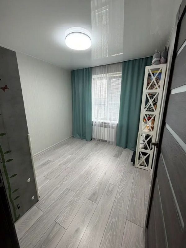 Продажа 3-комнатной квартиры 65 м², Мира просп.
