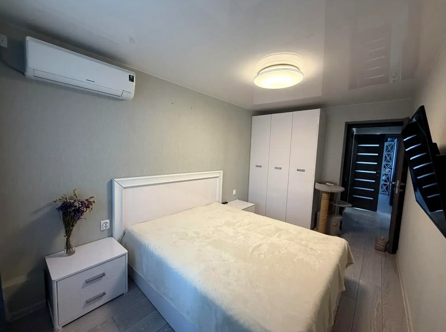 Продажа 3-комнатной квартиры 65 м², Мира просп.