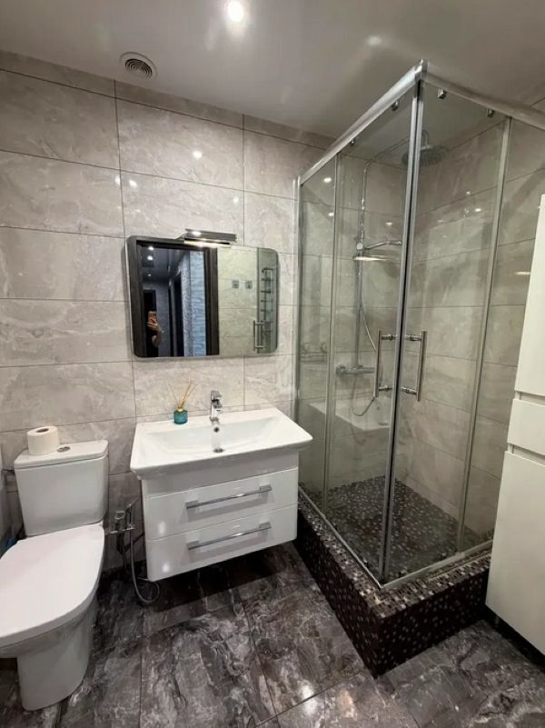 Продажа 3-комнатной квартиры 65 м², Мира просп.