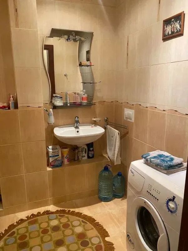 Продажа 3-комнатной квартиры 98 м², Фабрично-заводская ул.