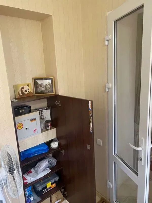 Продажа 3-комнатной квартиры 98 м², Фабрично-заводская ул.