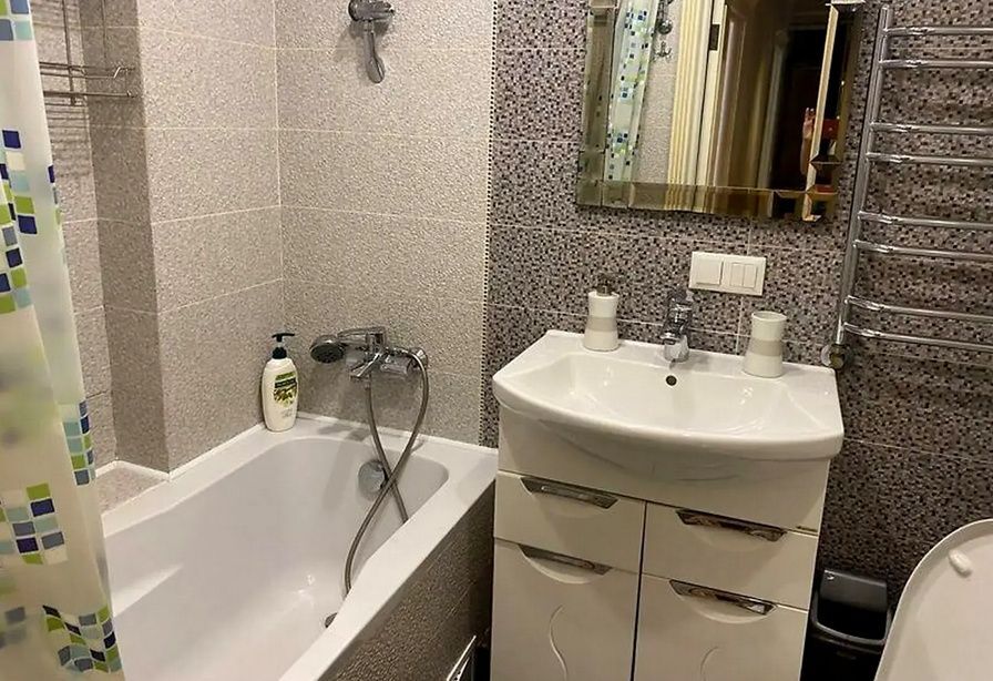Продажа 3-комнатной квартиры 67 м², Мандрыковская ул., 173
