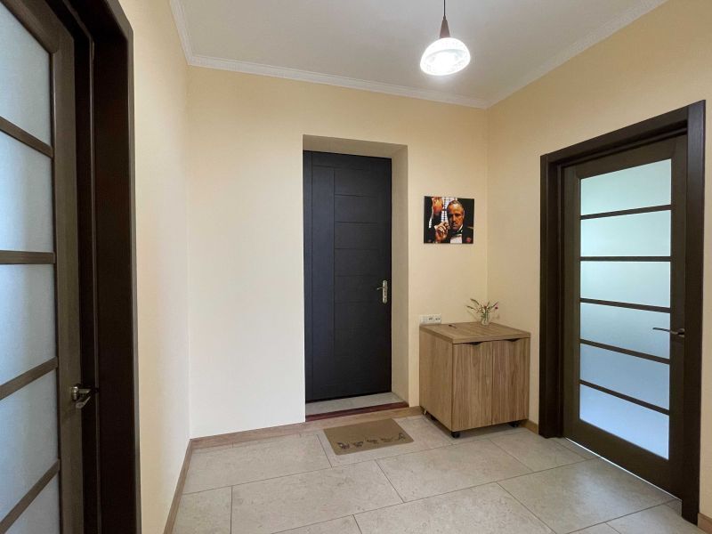 Продажа дома 220 м², Партизанська