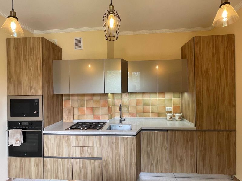 Продажа дома 220 м², Партизанська