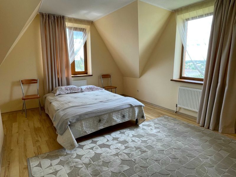 Продажа дома 220 м², Партизанська