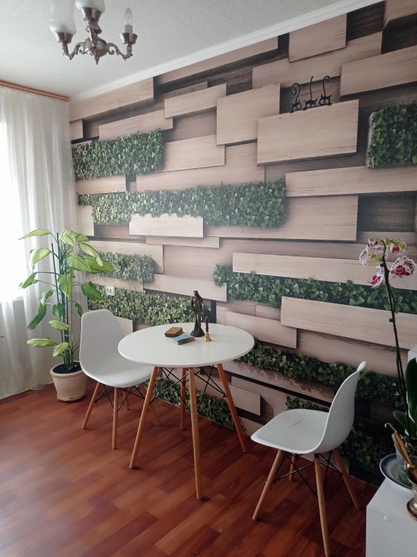 Продажа 4-комнатной квартиры 70 м², Героев просп., 12