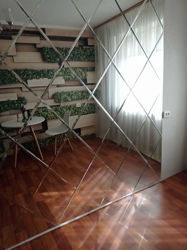 Продажа 4-комнатной квартиры 70 м², Героев просп., 12