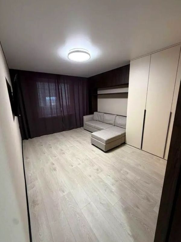 Продажа 1-комнатной квартиры 39 м², Фестивальный пер., 14