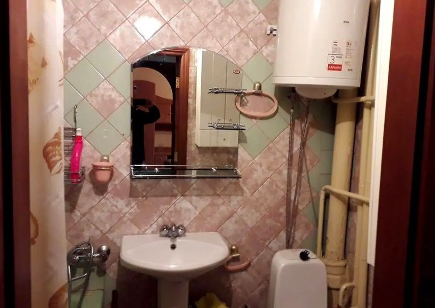 Продажа 2-комнатной квартиры 58 м², Маршала Малиновского ул., 10