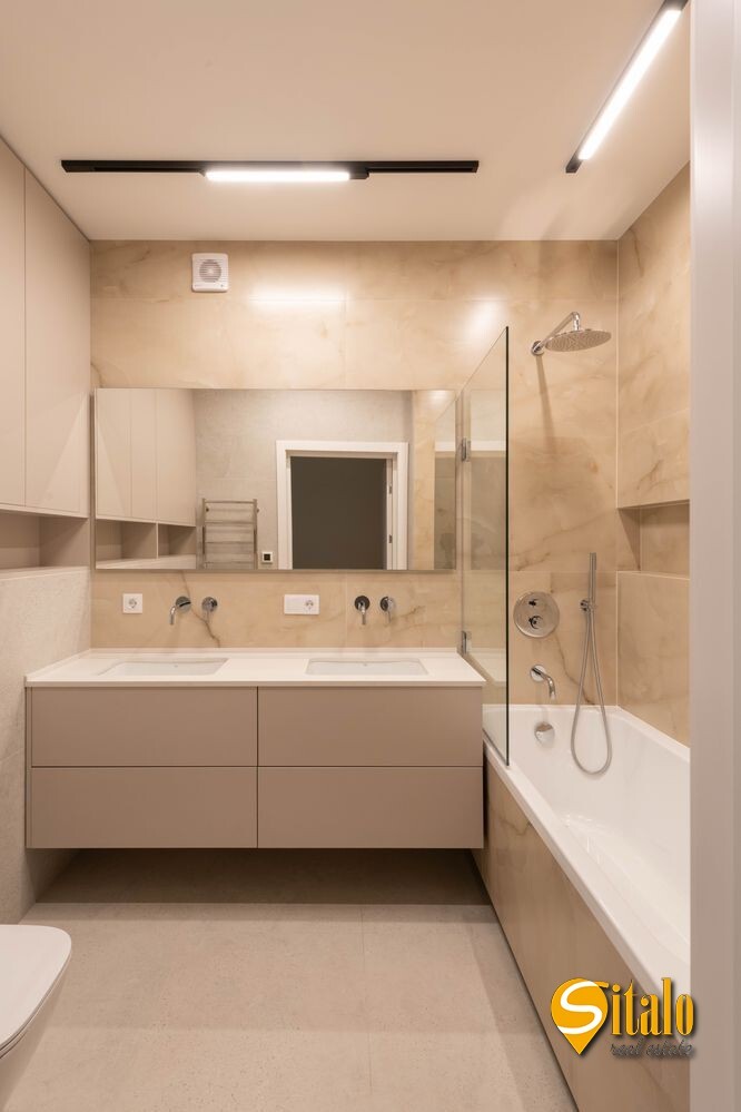 Оренда 4-кімнатної квартири 140 м², Драгоманова вул., 31