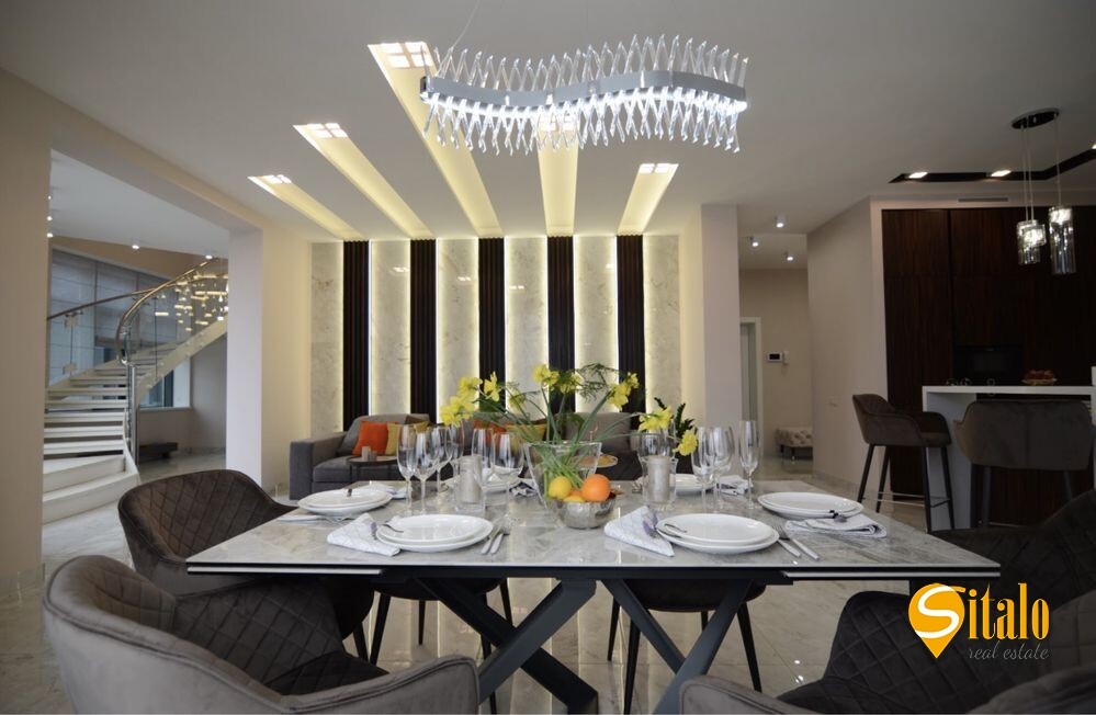Оренда 4-кімнатної квартири 270 м², Болсуновська вул., 2