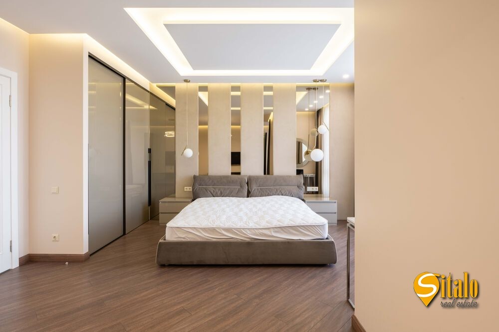 Оренда 4-кімнатної квартири 270 м², Болсуновська вул., 2