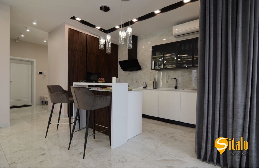 Оренда 4-кімнатної квартири 270 м², Болсуновська вул., 2