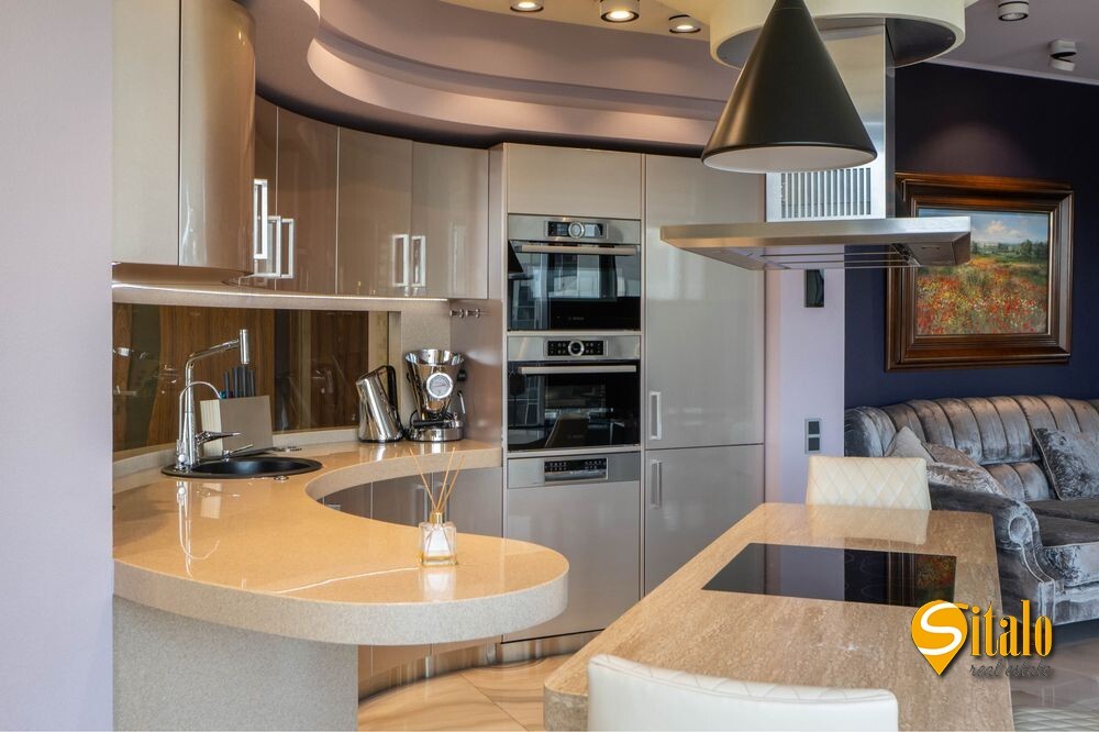 Оренда 3-кімнатної квартири 144 м², Болсуновська вул., 2