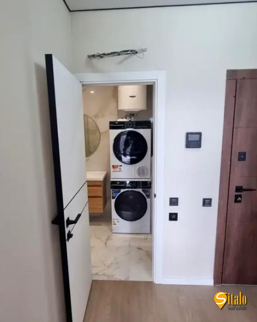 Аренда 1-комнатной квартиры 38 м², Днепровская наб.