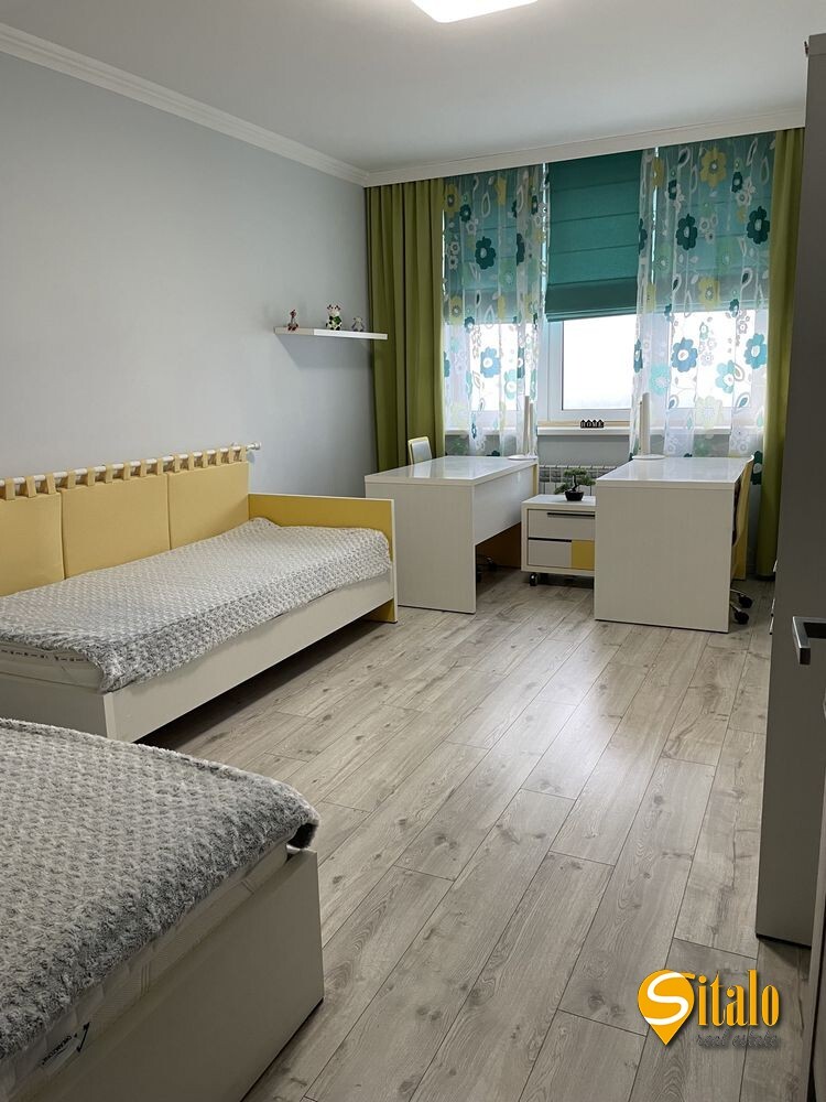 Оренда 3-кімнатної квартири 107 м², Єлизавети Чавдар вул., 1
