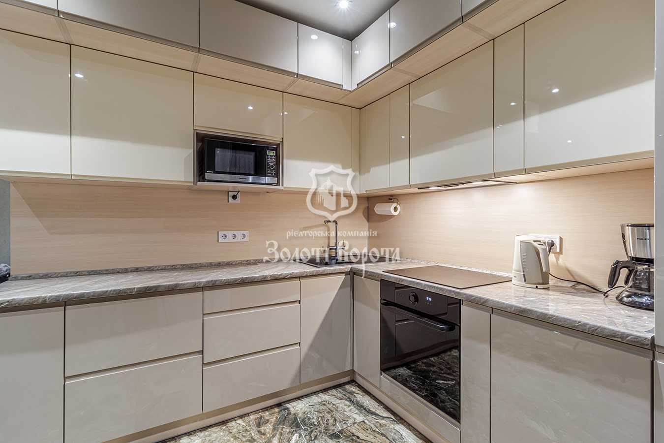 Продаж 1-кімнатної квартири 48 м², Камянська, 127а