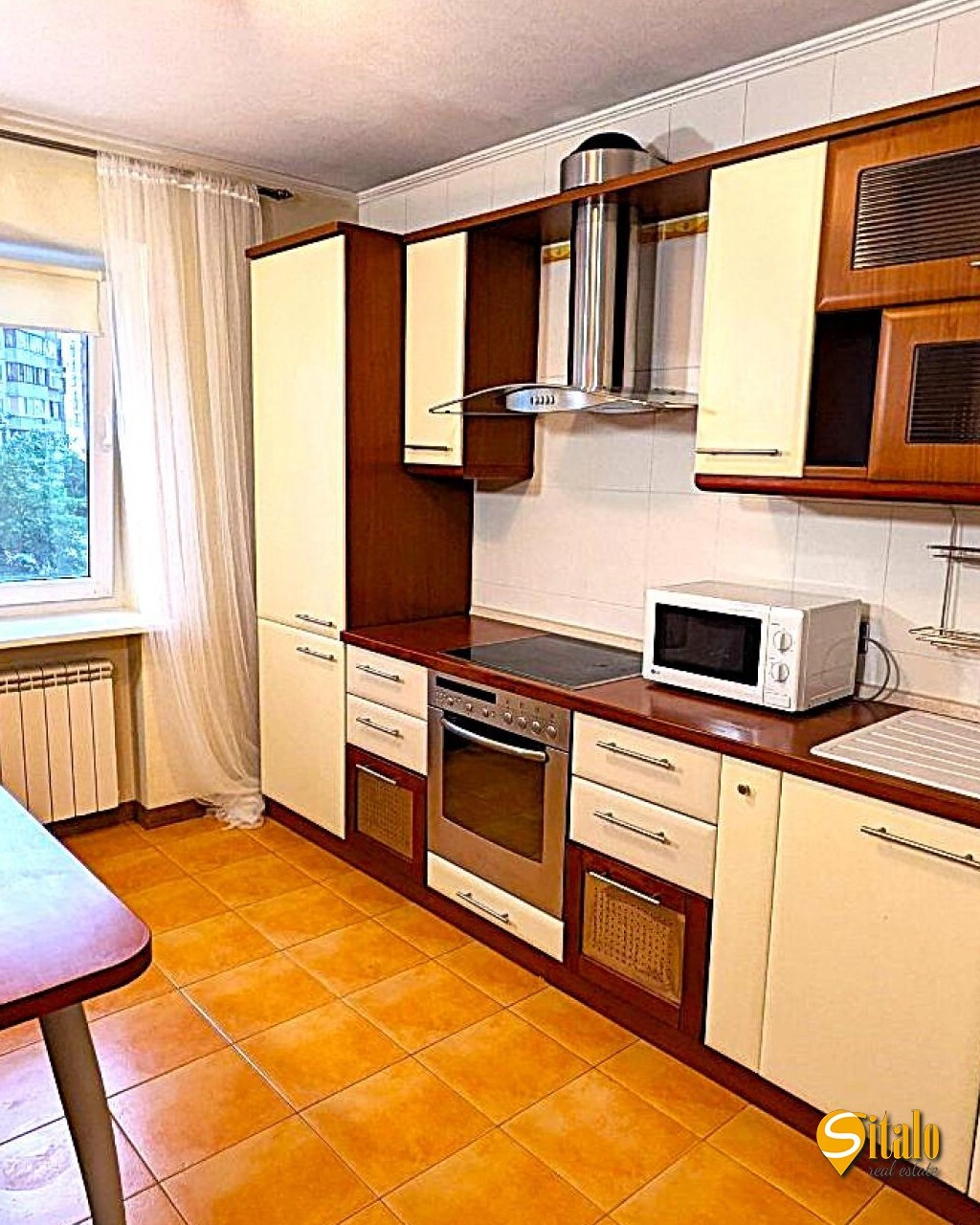 Продаж 3-кімнатної квартири 87.1 м², Срібнокільська вул., 20