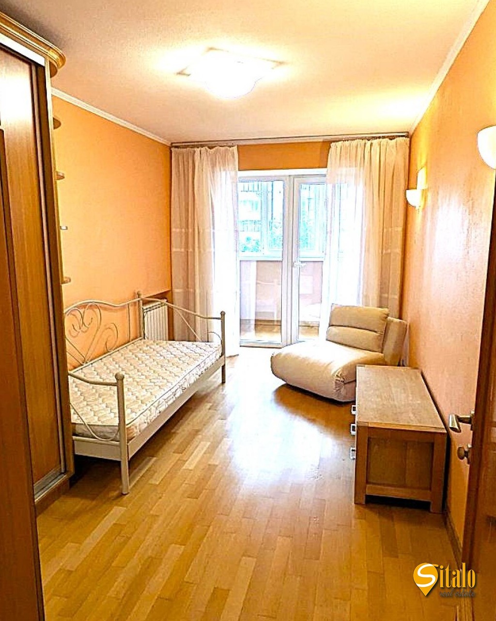 Продаж 3-кімнатної квартири 87.1 м², Срібнокільська вул., 20