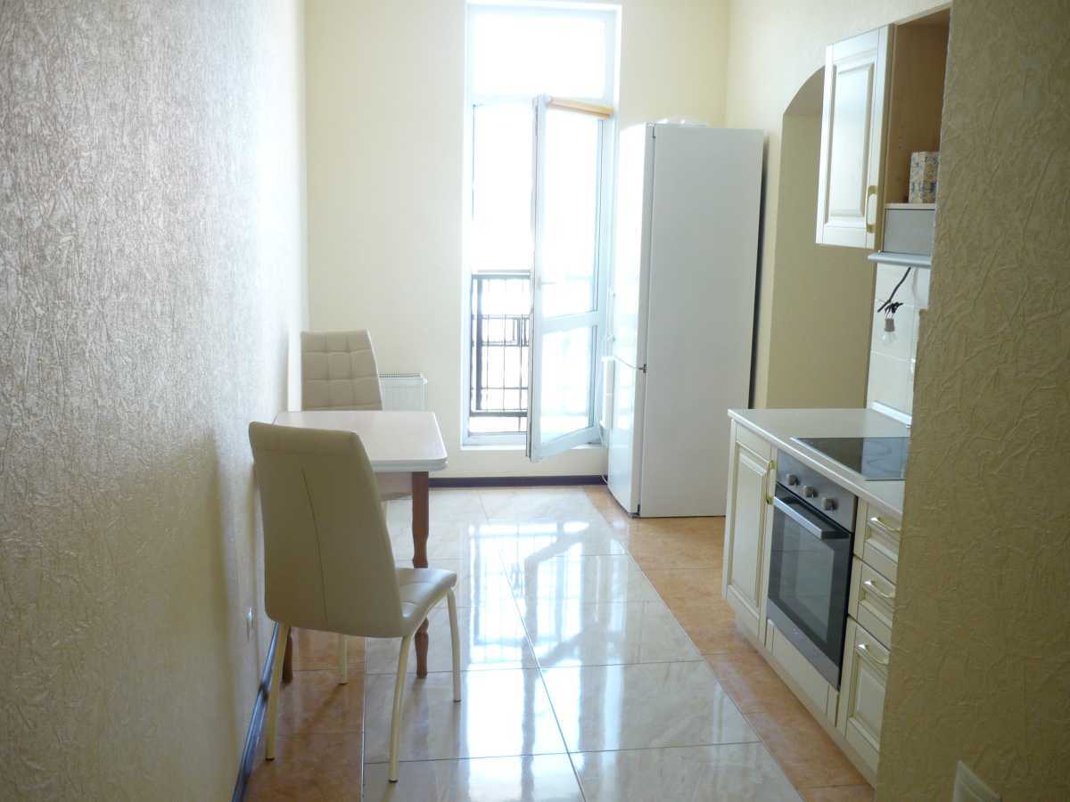 Оренда 2-кімнатної квартири 85.5 м², Євгена Коновальця вул., 44А