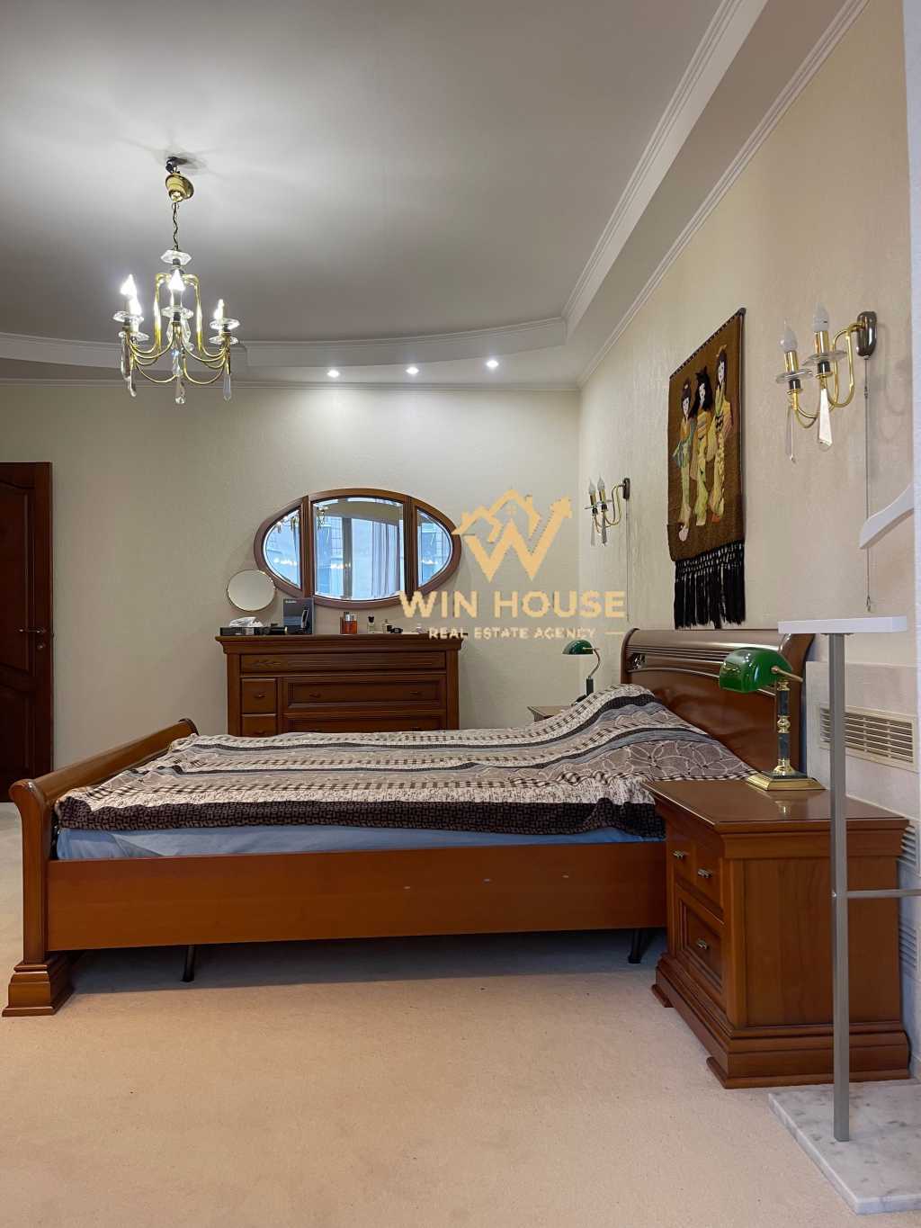 Продаж 3-кімнатної квартири 96.5 м², Івана Мазепи вул., 12А