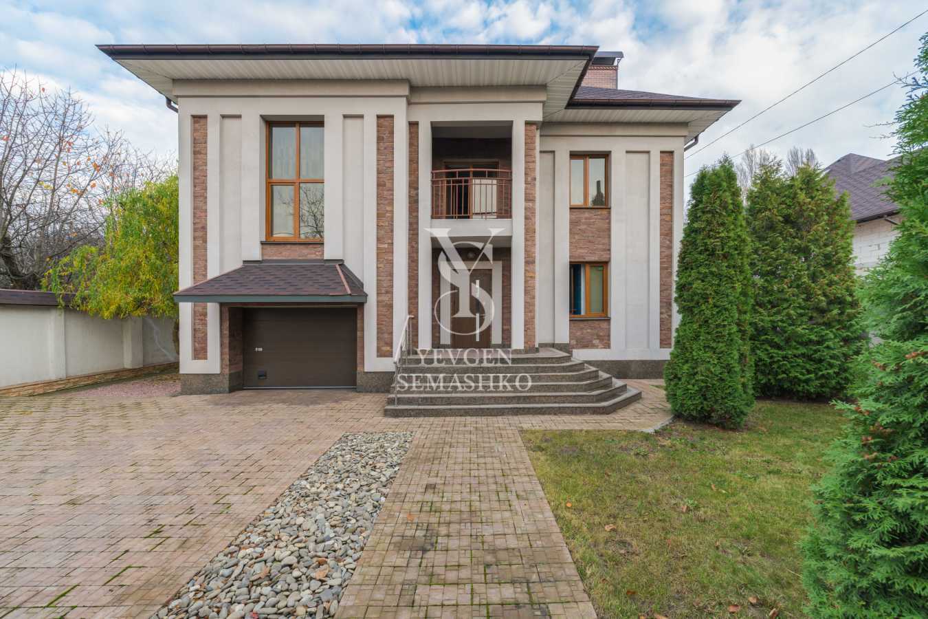 Аренда дома 310 м², Академика Туполева ул.