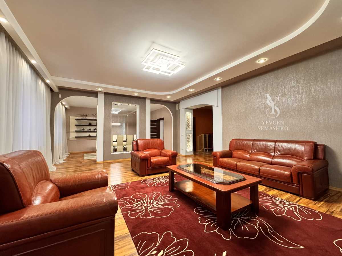 Аренда дома 310 м², Академика Туполева ул.