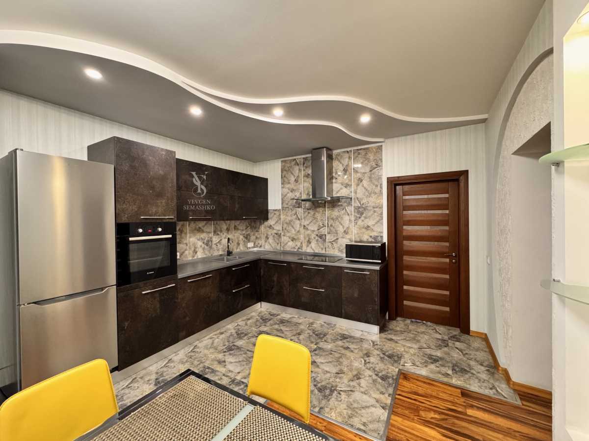 Аренда дома 310 м², Академика Туполева ул.
