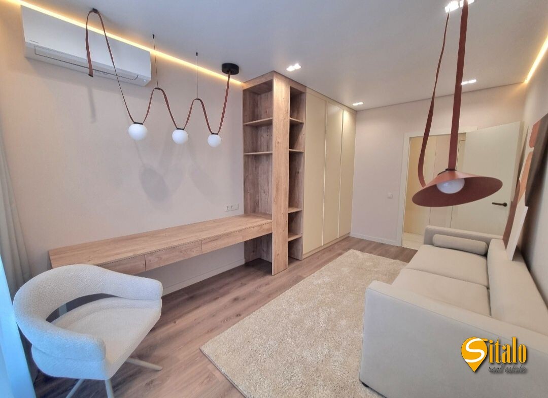 Продаж 2-кімнатної квартири 71 м², Причальна вул., 12