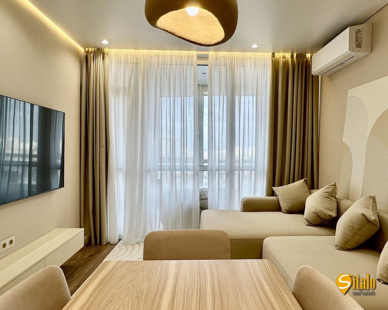 Продаж 2-кімнатної квартири 71 м², Причальна вул., 12