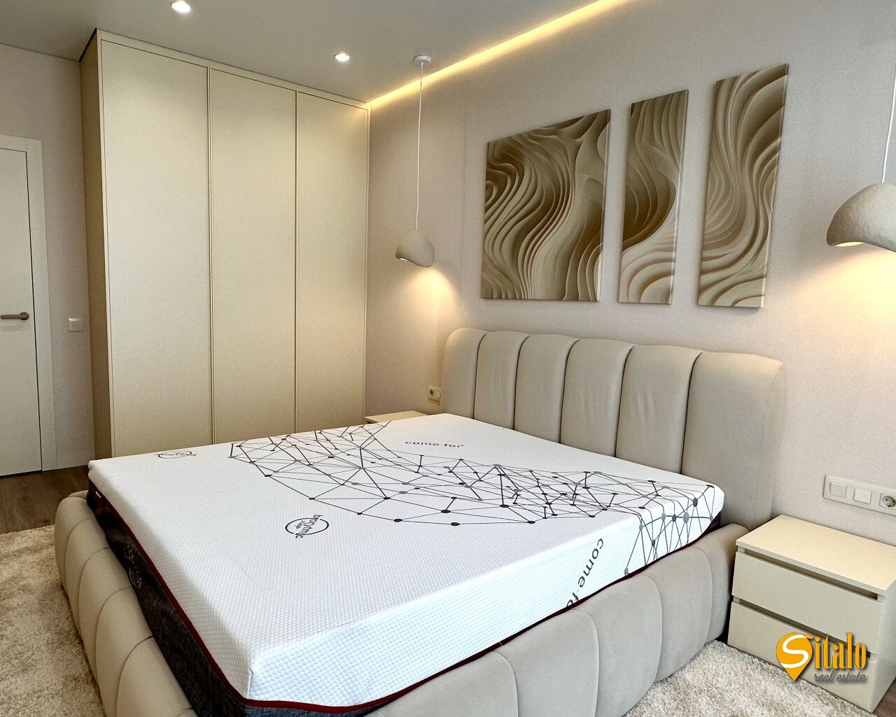 Продаж 2-кімнатної квартири 71 м², Причальна вул., 12