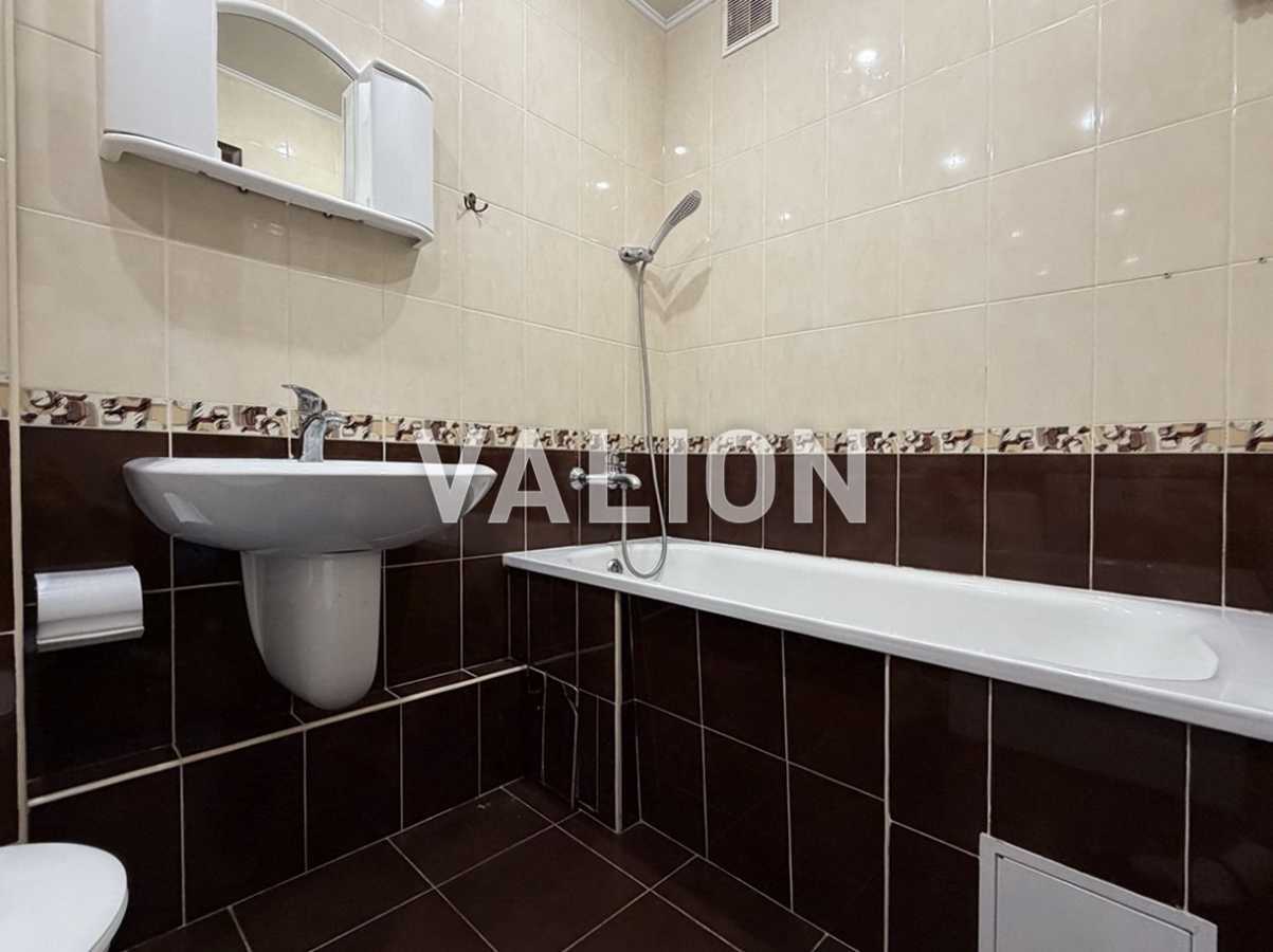 Продаж 1-кімнатної квартири 29 м², Горлівська вул., 38/40