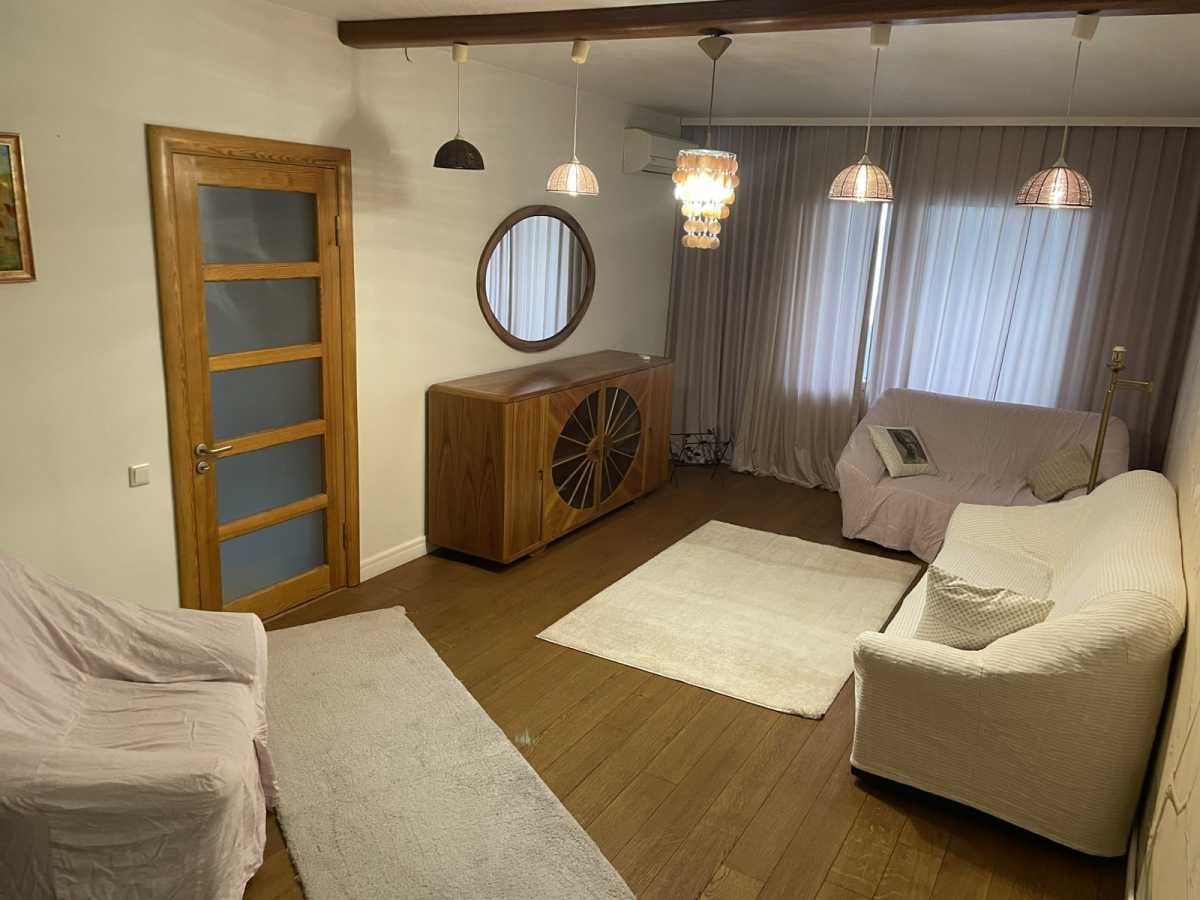 Аренда 3-комнатной квартиры 105 м², Феодоры Пушиной ул., 8