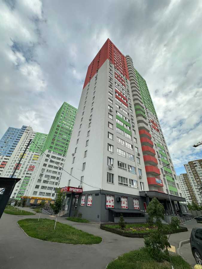 Продаж 1-кімнатної квартири 41.4 м², Симоненко вул., 107А