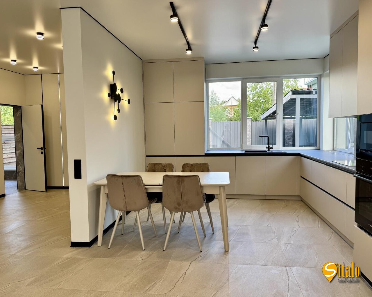 Продажа дома 180 м², 2-я Озерная ул.