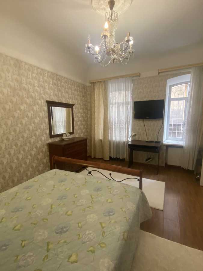 2-комнатная квартира посуточно 48 м², Нежинская ул., 47