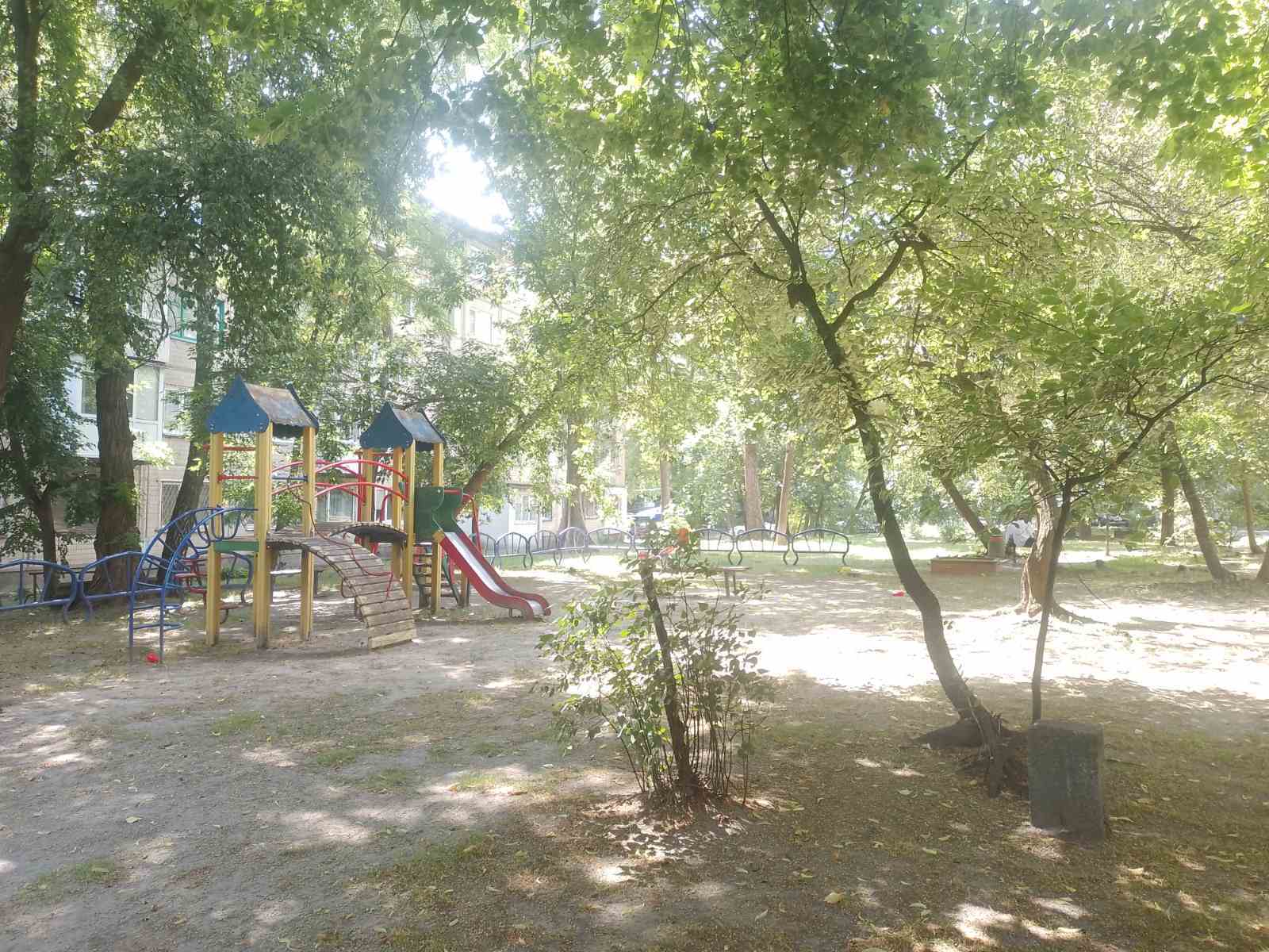 Продаж 2-кімнатної квартири 46 м², Парково-Сирецька вул.
