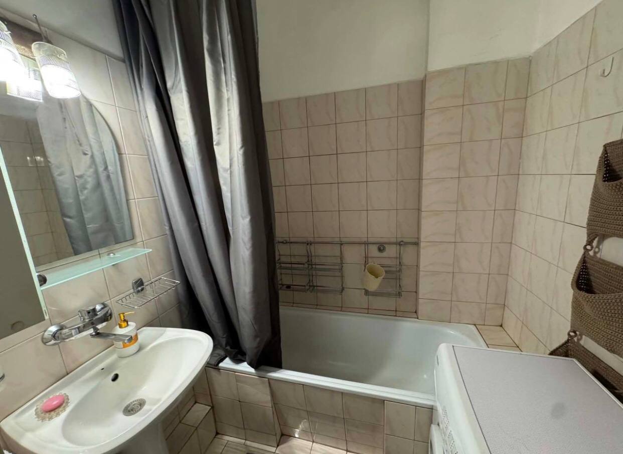 Аренда 2-комнатной квартиры 50 м², Кловский спуск