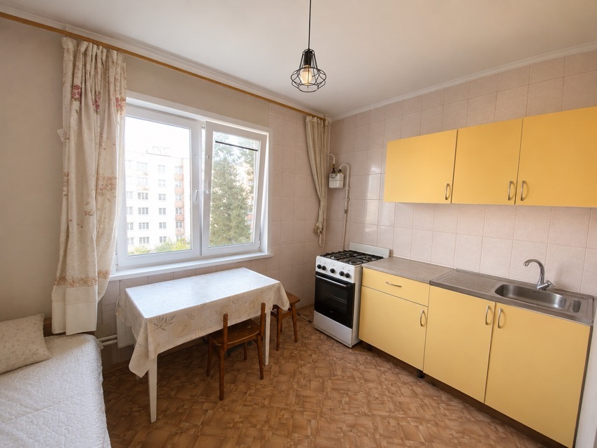 Продажа 1-комнатной квартиры 38 м², Лазурная ул.