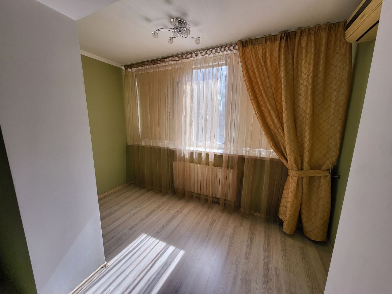 Продажа 2-комнатной квартиры 83 м², Маршала Малиновского ул., 48А