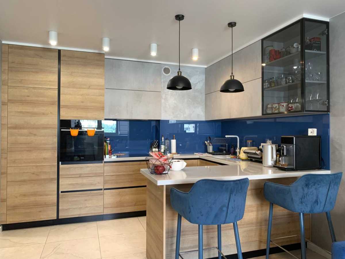 Продаж 3-кімнатної квартири 98 м², Ясинуватський пров., 11